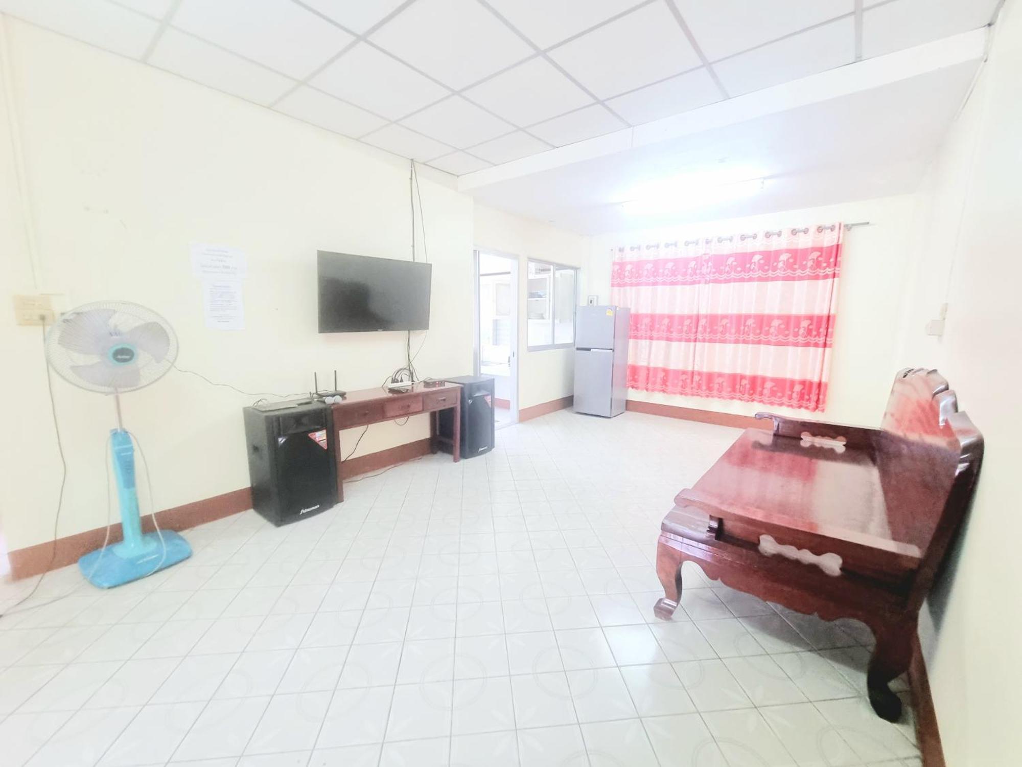 Mae Rampung Beach House คาราโอเกะและสระเด็ก Rayong Ngoại thất bức ảnh