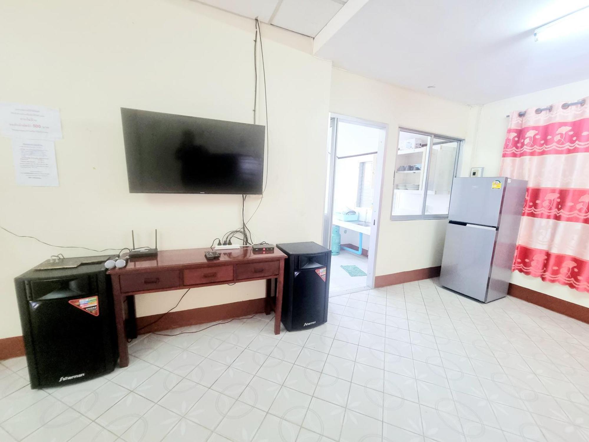 Mae Rampung Beach House คาราโอเกะและสระเด็ก Rayong Ngoại thất bức ảnh