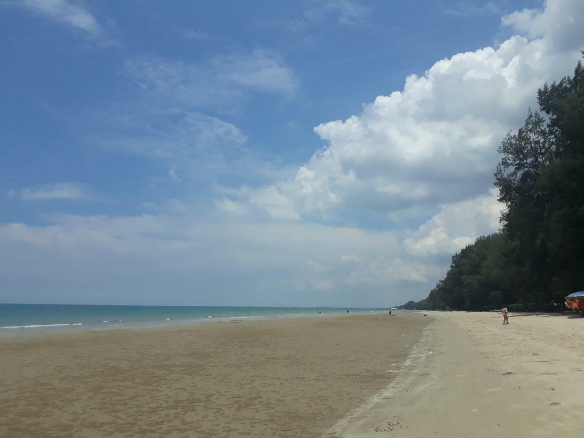 Mae Rampung Beach House คาราโอเกะและสระเด็ก Rayong Ngoại thất bức ảnh